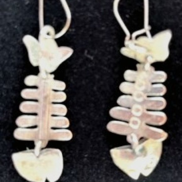 Vintage Mexican Silver Fish Skeleton Earrings - Picture 1 of 6